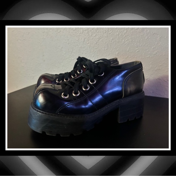Vintage 90s Steve Madden Bowling Chunky 66 Platforms